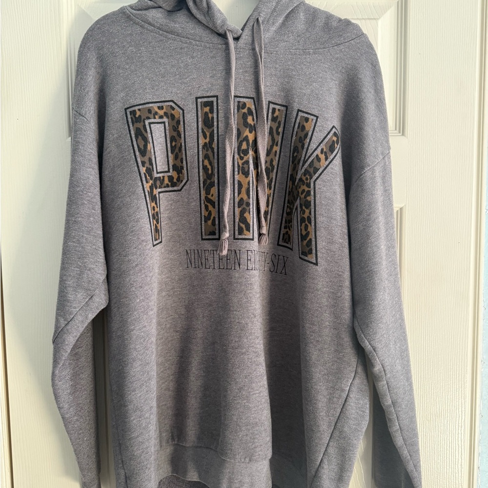 Grey Victoria’s Secret 1986 PINK Sweatshirt with Leopard Print 'PINK' Logo